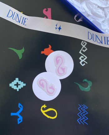 Стикер Dunie Oyu